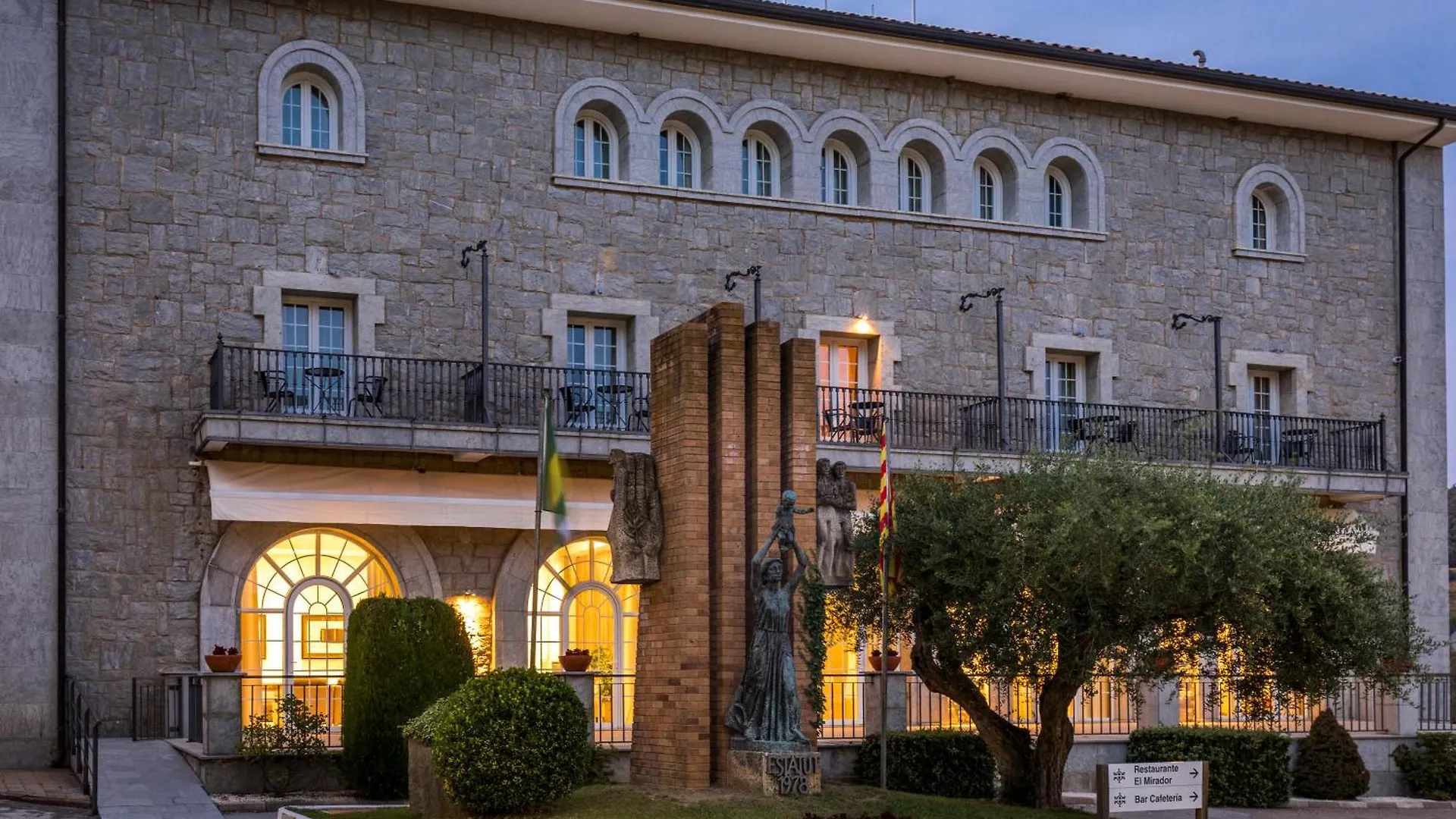Parador De Vic-Sau Tavernoles
