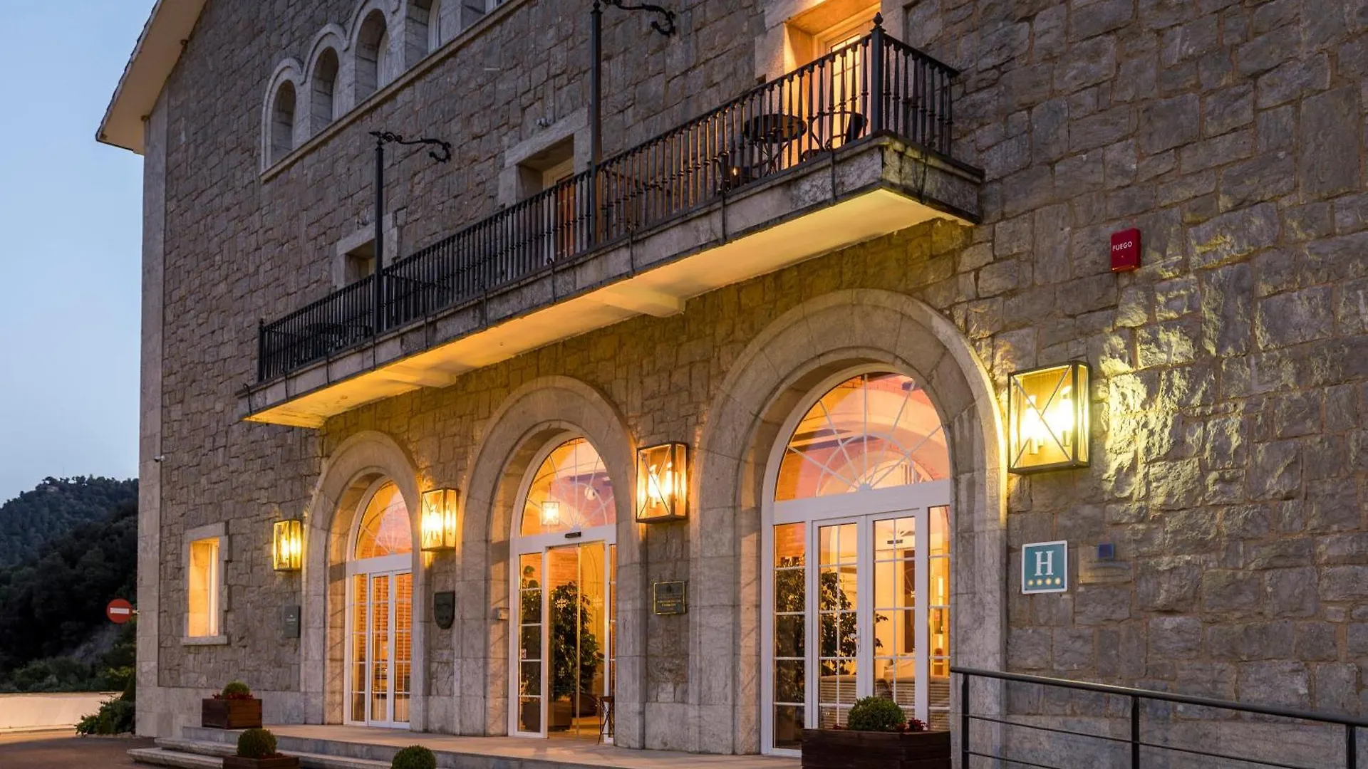 Parador De Vic-Sau Tavernoles Hotel