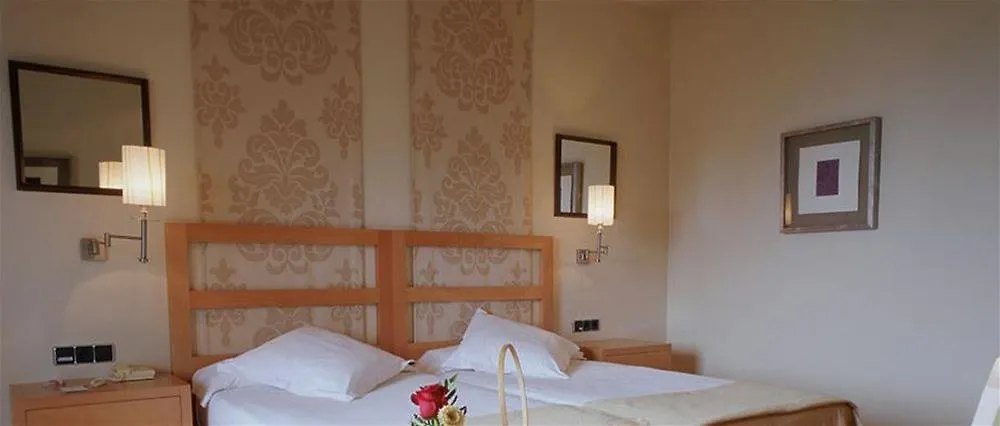 Parador De Vic-Sau Tavernoles Spain