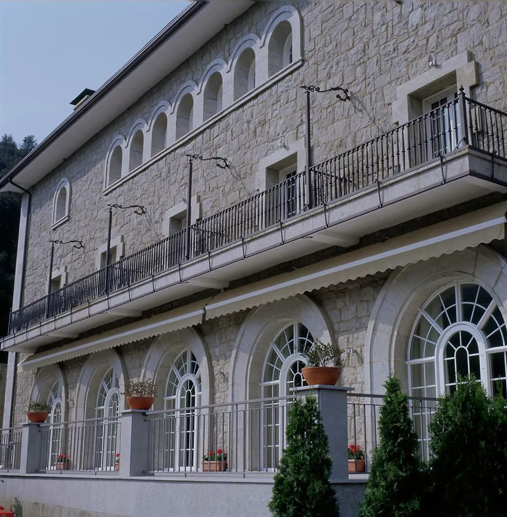 Parador De Vic-Sau Tavernoles Hotel