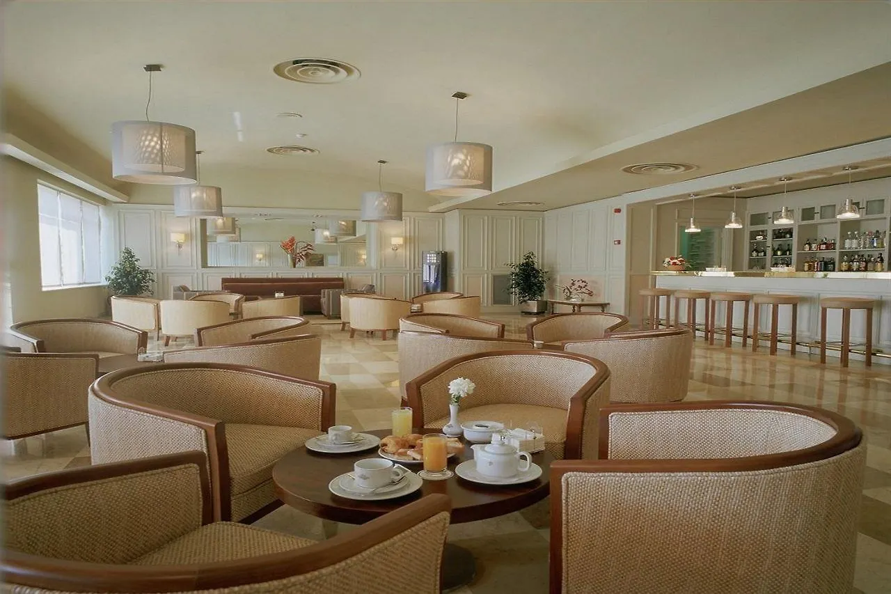 **** Hotel Parador De Vic-Sau Tavernoles Espagne