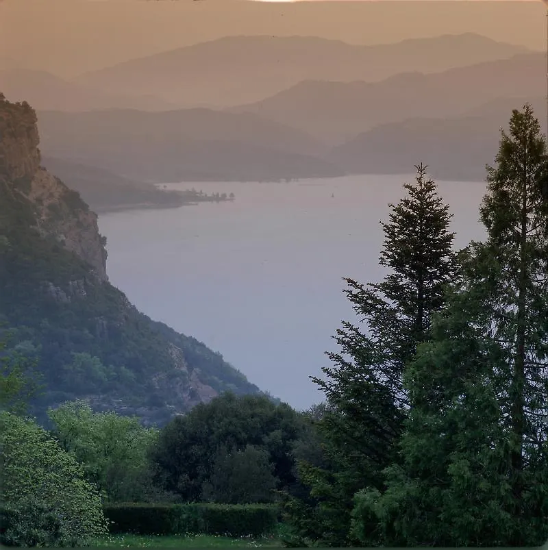 Parador De Vic-Sau Tavernoles 4*,