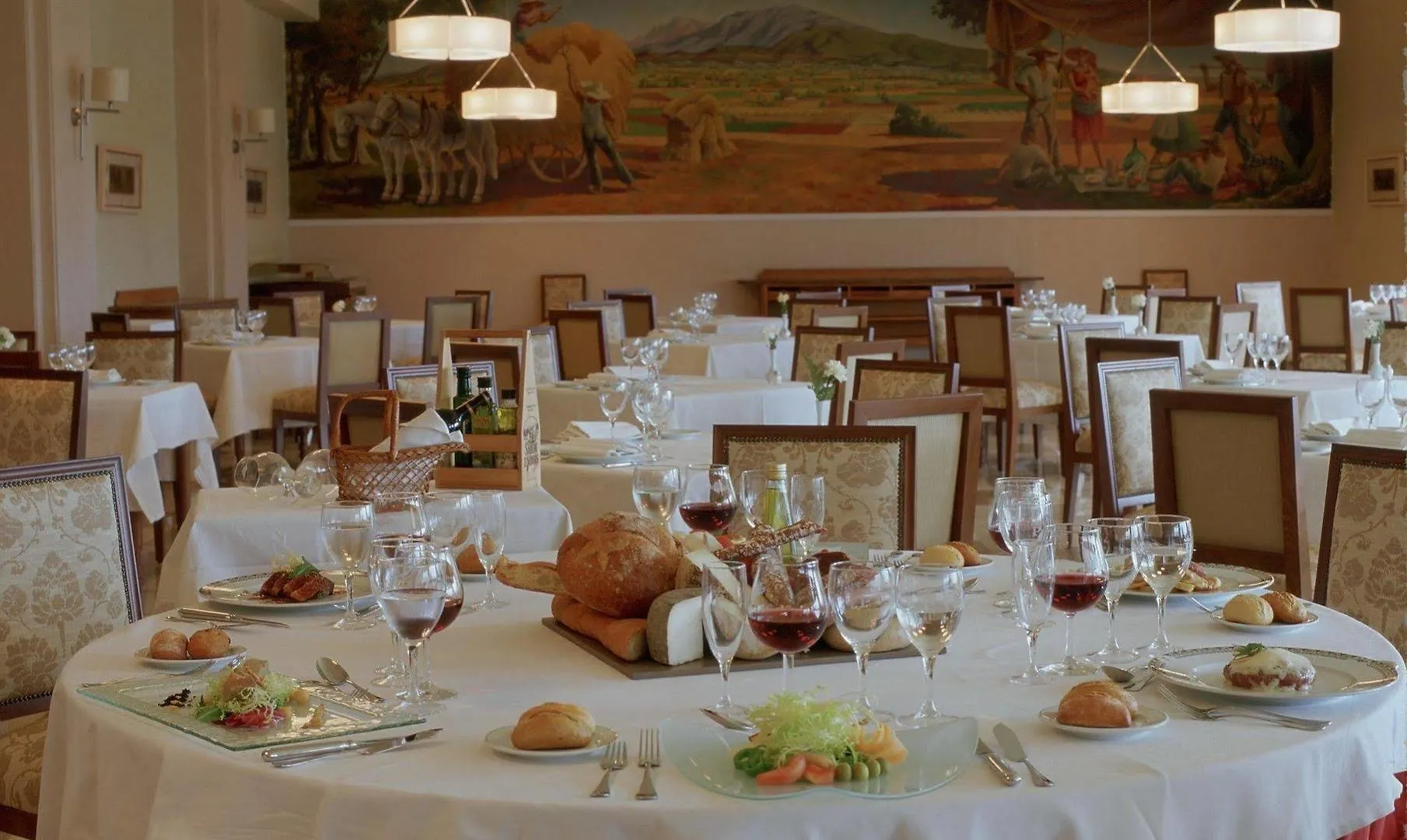 Parador De Vic-Sau Tavernoles 4*,