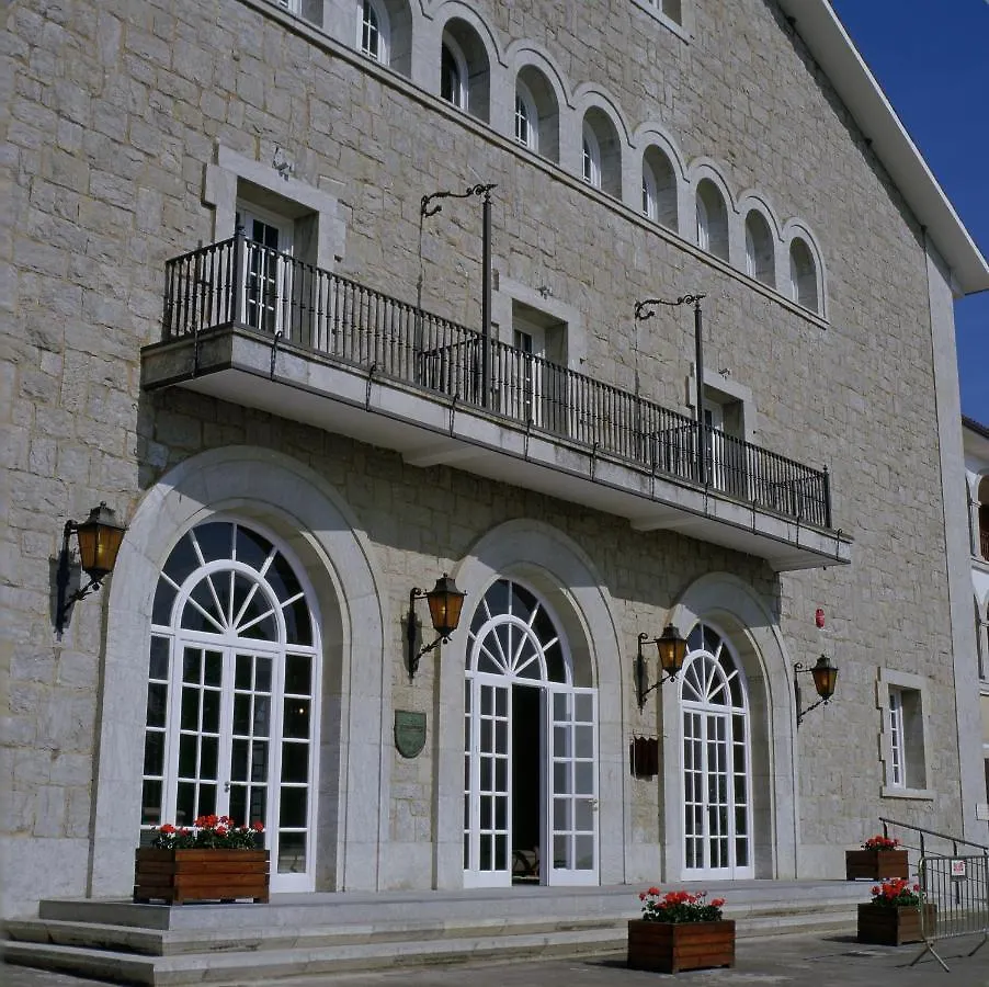 **** Hotel Parador De Vic-Sau Tavernoles Spagna
